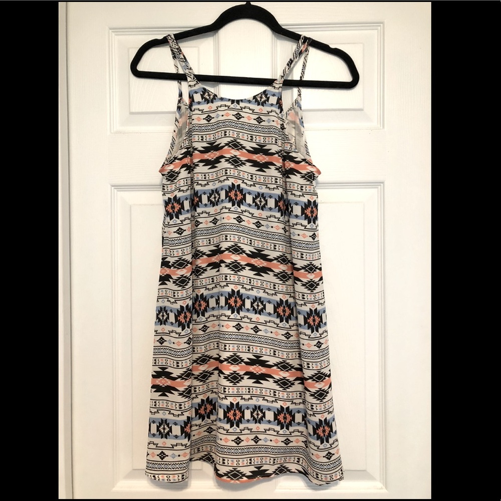 Dress, white with patterns